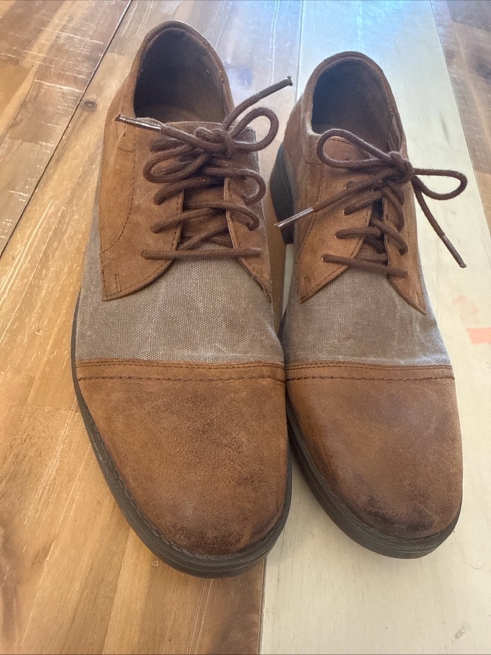 Clarks Two-Tone Brown Suede & Canvas Lace-Up Oxfords